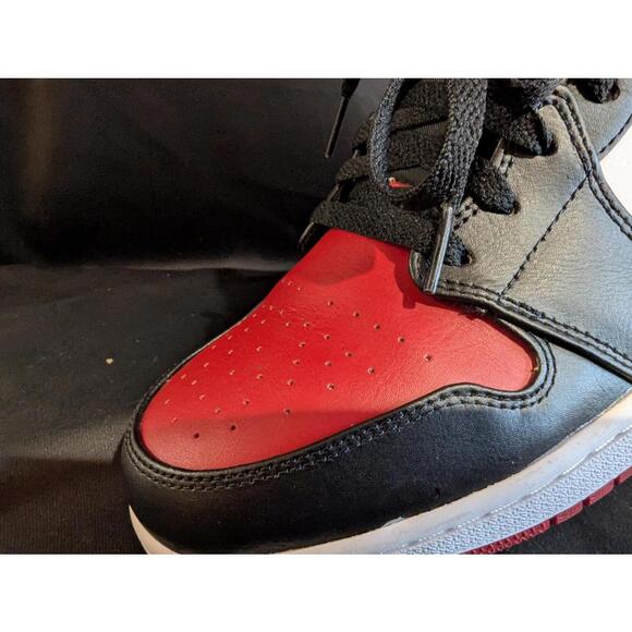 Nike Air Jordan 1 Low Bred Toe Red Black Size 13 Men\'s Sneakers OG main image 5
